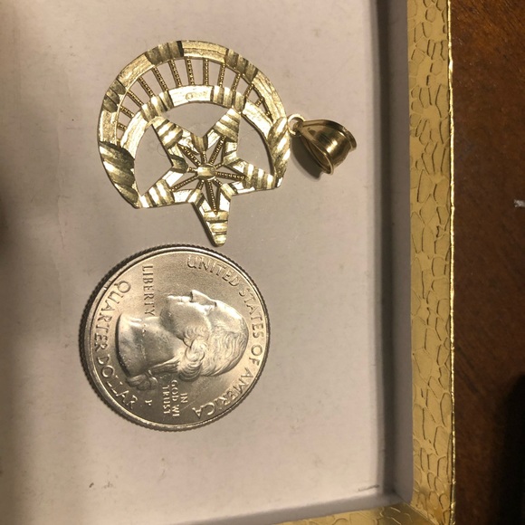 10k gold moon and star charm - Picture 3 of 3